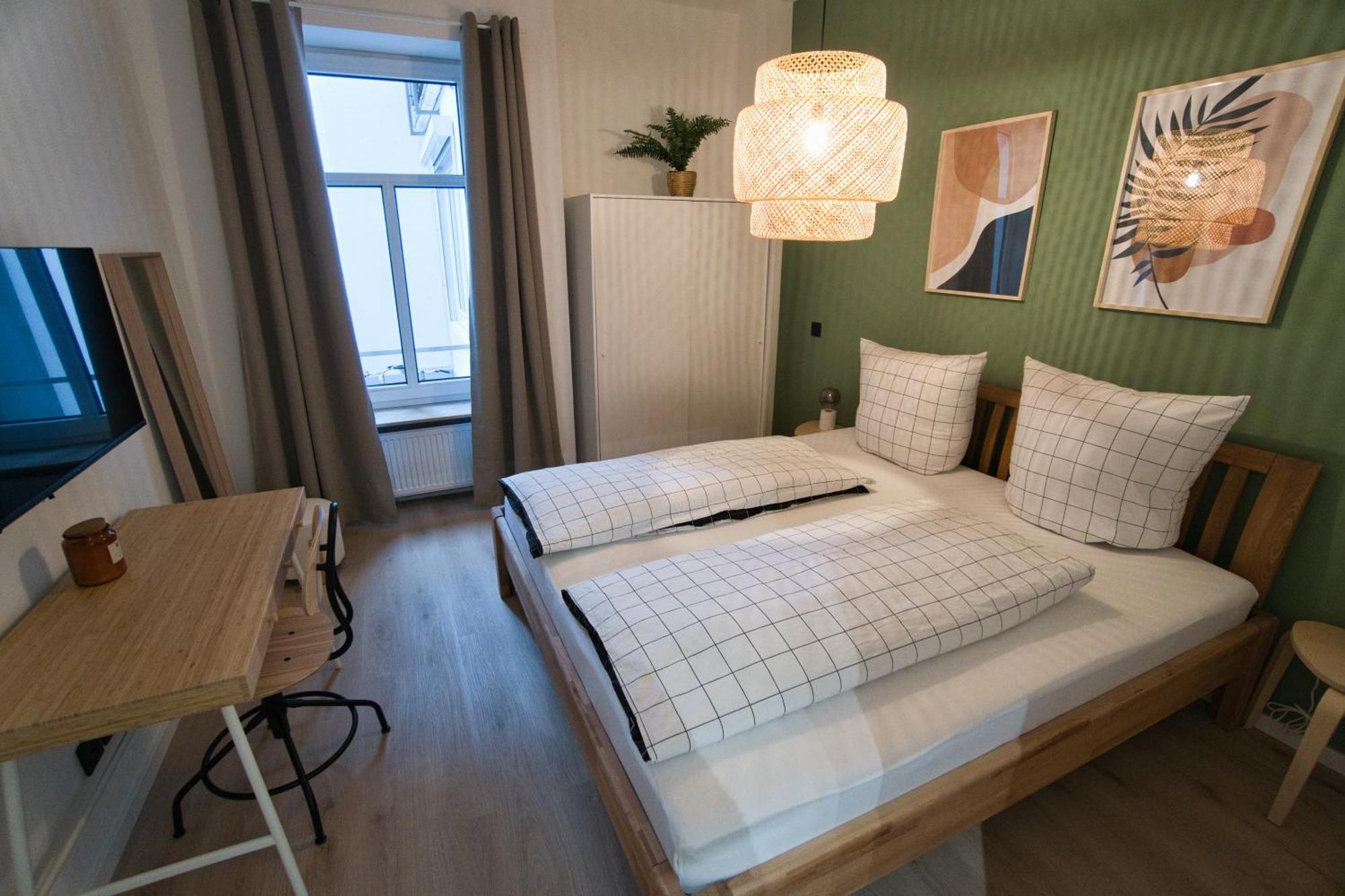 Goethe-Suites: Premium 4 Person Worms City Centre Appartment Экстерьер фото